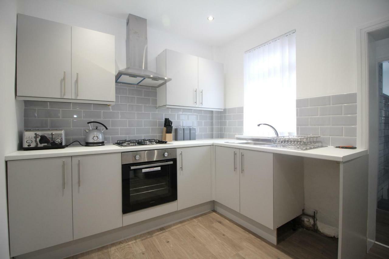 Welcome Home - Close To Town Centre - Full Holiday Home Blackpool Kültér fotó