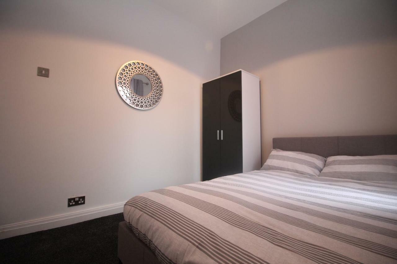 Welcome Home - Close To Town Centre - Full Holiday Home Blackpool Kültér fotó